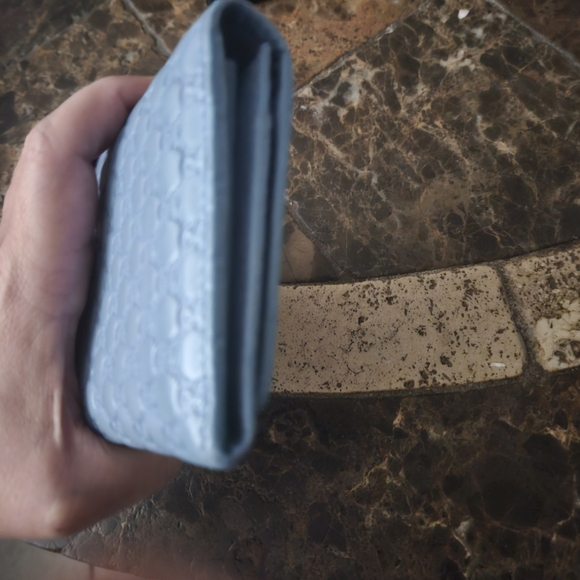Gucci Microguccisimo  Leather Continental Flap Wallet in mineral blue - Picture 4 of 13